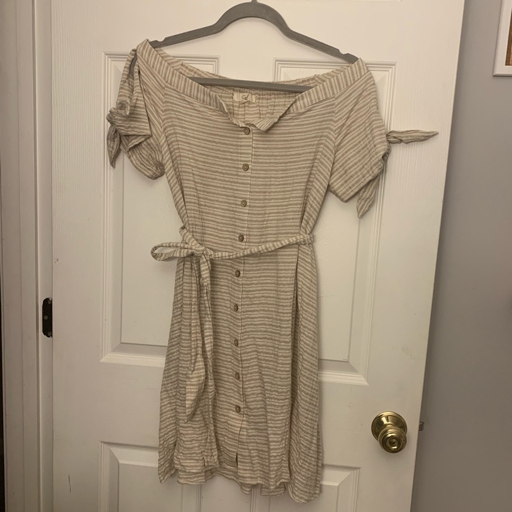Easel tan and white off the shoulder dress